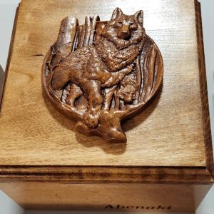 Coffre en bois Loup